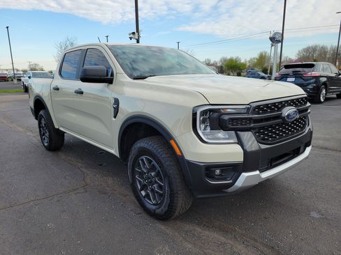 Used 2025 Ford Ranger XLT w/ Trailer Tow Package image 5