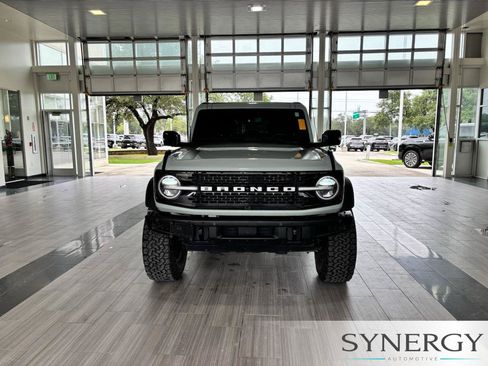 Used 2021 Ford Bronco First Edition AWD/4WD image 2