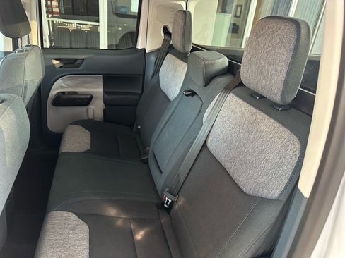 Certified 2025 Ford Maverick XLT w/ XLT Luxury Package FWD image 24