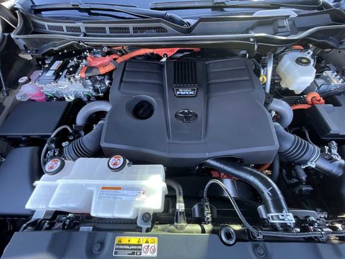 Used 2025 Toyota Sequoia TRD Pro image 30