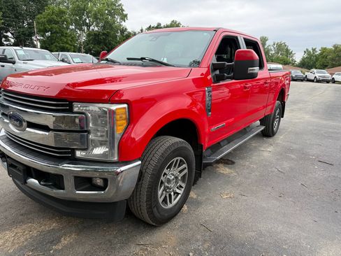 Used 2017 Ford F250 Lariat w/ Lariat Ultimate Package AWD/4WD image 2