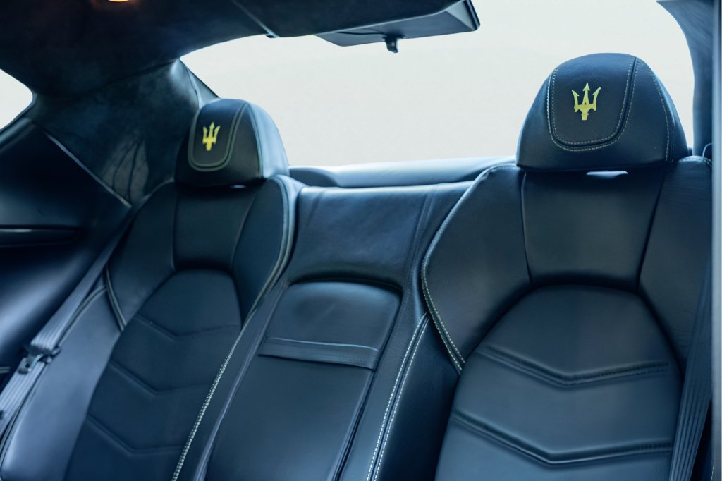 Used 2013 Maserati GranTurismo MC RWD image 19