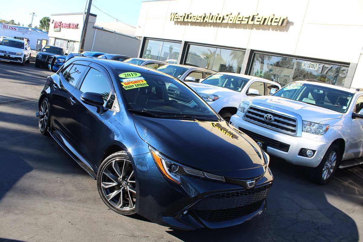 Used 2019 Toyota Corolla XSE FWD image 50