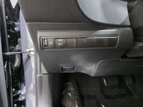 Used 2024 Toyota Corolla LE FWD image 18