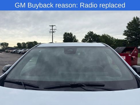 Used 2026 Chevrolet Traverse RS FWD image 25