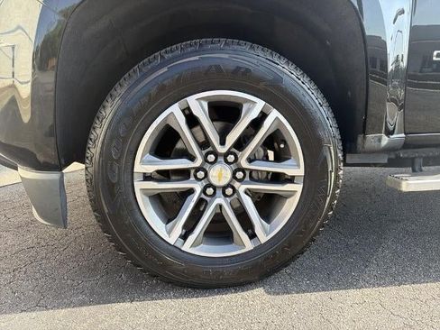 Used 2020 Chevrolet Colorado LT w/ Safety Package RWD image 11