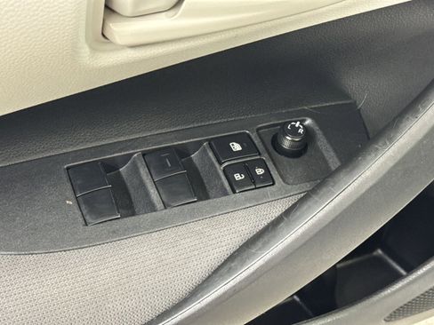 Used 2024 Toyota Corolla LE image 19