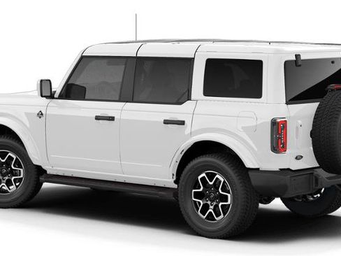 New 2026 Ford Bronco Outer Banks image 27