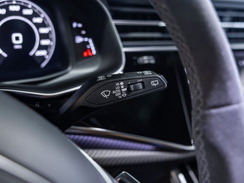 Used 2021 Audi RS Q8 AWD/4WD image 45