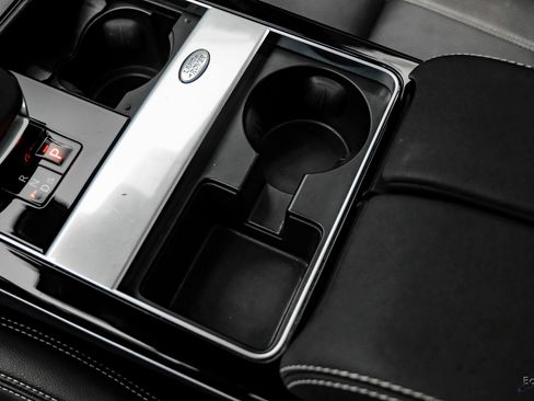 Used 2022 Land Rover Range Rover Velar R-Dynamic S image 52