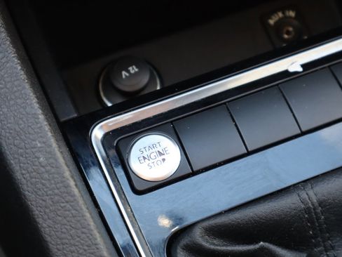 Used 2015 Volkswagen Jetta TDI SE FWD image 27
