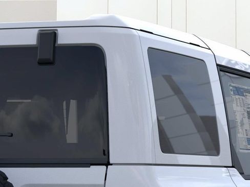 New 2026 Ford Bronco Badlands AWD/4WD image 25