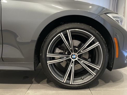 Used 2022 BMW 330i xDrive Sedan w/ Premium Package 2 AWD/4WD image 10