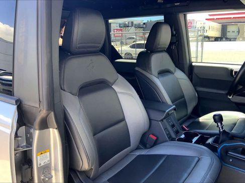 Used 2022 Ford Bronco Black Diamond AWD/4WD image 13