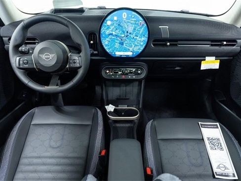 Certified 2025 MINI Cooper S image 21