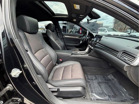 Used 2020 Honda Accord Sport image 40