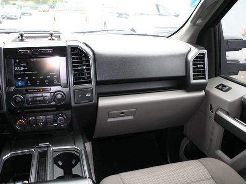 Used 2017 Ford F150 XLT w/ Equipment Group 302A Luxury image 14