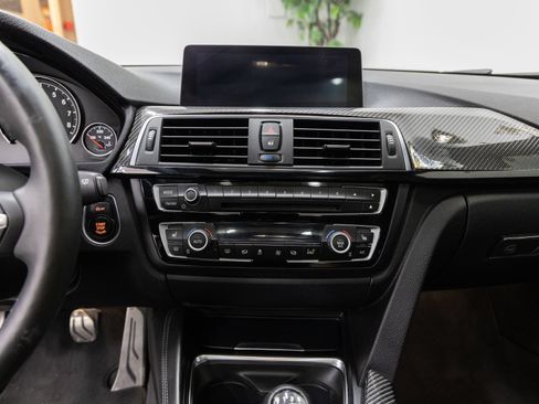 Used 2016 BMW M4 Coupe RWD image 18