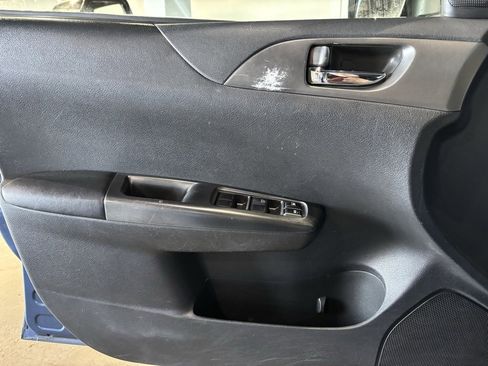 Used 2011 Subaru Impreza Outback Sport image 6