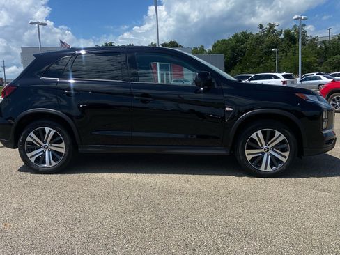 Used 2024 Mitsubishi Outlander Sport AWD image 2