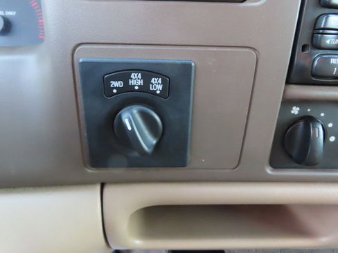 Used 1999 Ford F250 Lariat image 42