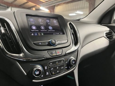 Used 2022 Chevrolet Equinox LT image 16