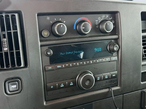 Used 2015 Chevrolet Express 3500 LT w/ LT Preferred Equipment Group image 21