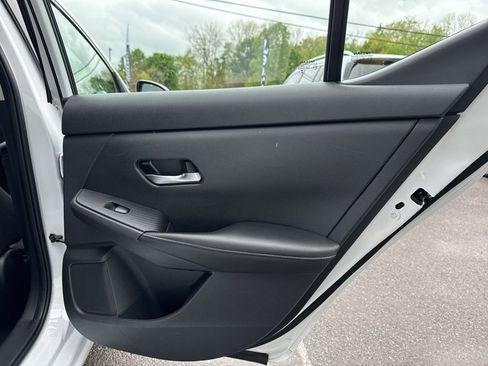 Used 2023 Nissan Sentra SV FWD image 23