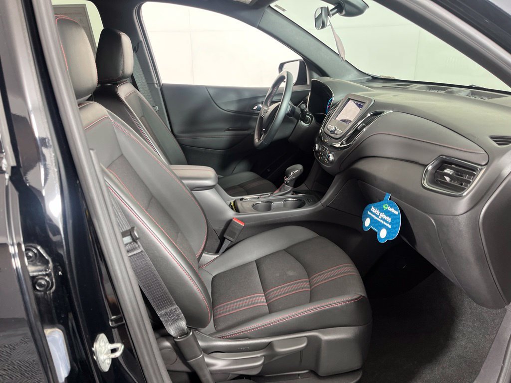 Certified 2024 Chevrolet Equinox RS FWD image 4