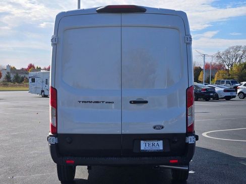 New 2026 Ford Transit 250 148 Medium Roof RWD image 10