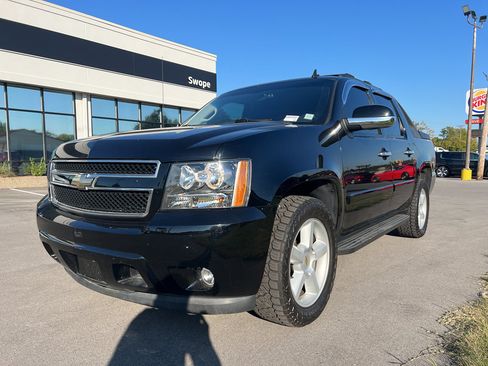 Used 2008 Chevrolet Avalanche LT w/ Convenience Package #1 image 7