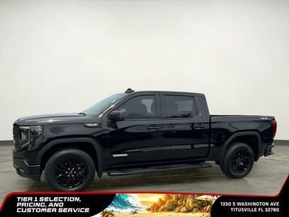 Used 2025 GMC Sierra 1500 Elevation w/ LPO, Elevation Black Package