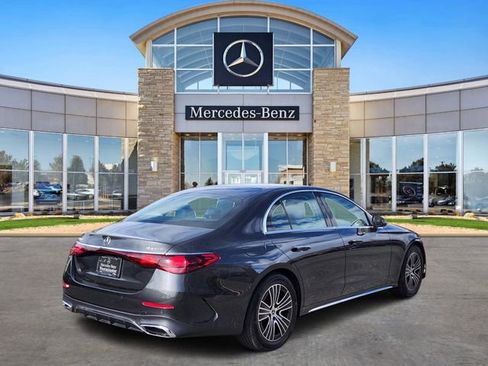 Used 2026 Mercedes-Benz E 350 4MATIC Sedan image 4