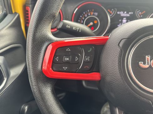 Used 2019 Jeep Wrangler Unlimited Sport image 16