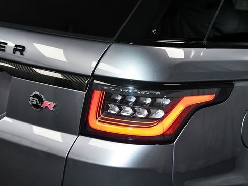 Used 2021 Land Rover Range Rover Sport SVR Carbon Edition AWD/4WD image 88