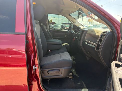 Used 2012 RAM 1500 Express AWD/4WD image 17