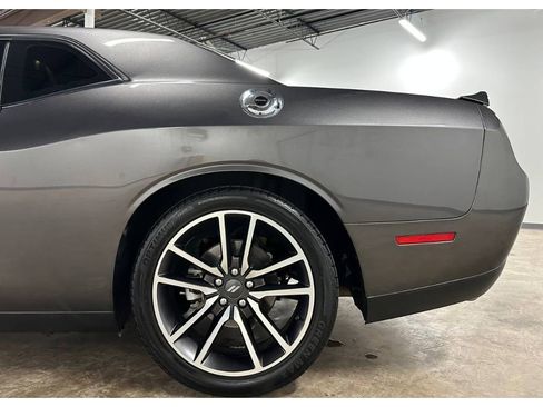 Used 2021 Dodge Challenger R/T w/ Plus Package image 10