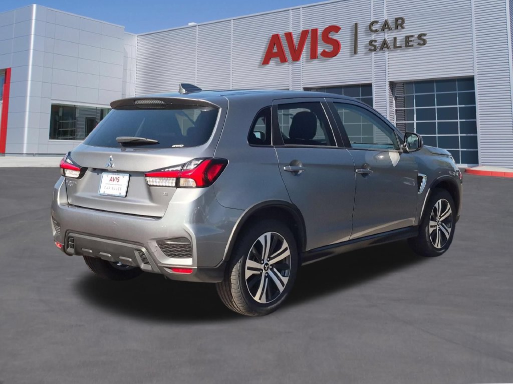 Used 2025 Mitsubishi Outlander Sport SE AWD/4WD image 6
