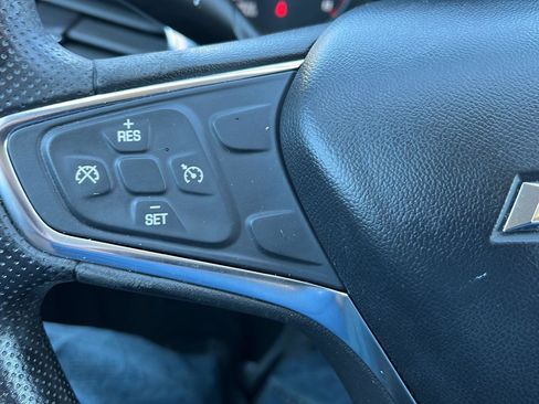 Used 2021 Chevrolet Malibu LT image 21