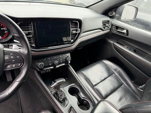 Used 2024 Dodge Durango GT RWD image 7