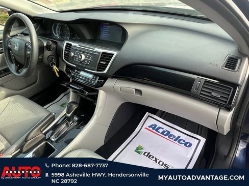 Used 2016 Honda Accord LX image 25