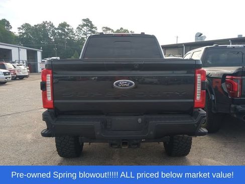 Used 2024 Ford F250 Lariat w/ Lariat Ultimate Package AWD/4WD image 4