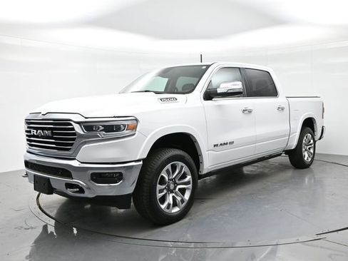Used 2020 RAM 1500 Limited image 7