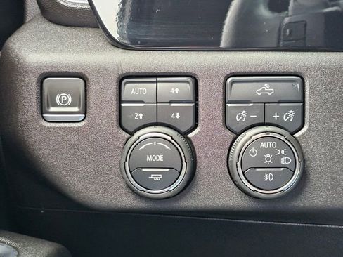 Certified 2025 Chevrolet Silverado 1500 RST w/ Convenience Package II image 38