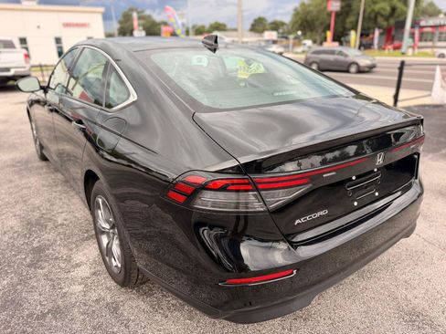 Used 2024 Honda Accord EX image 9