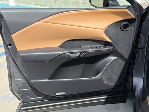 Used 2025 Lexus RX 350 Premium w/ Convenience Package image 16