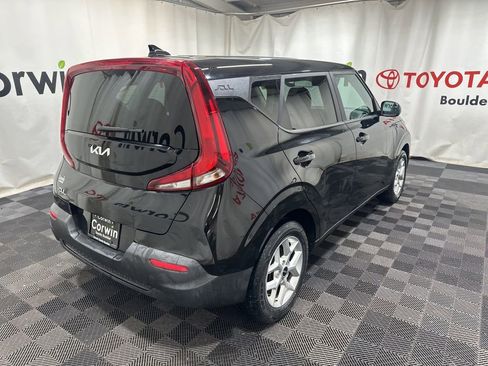 Used 2022 Kia Soul LX w/ Technology Package image 8