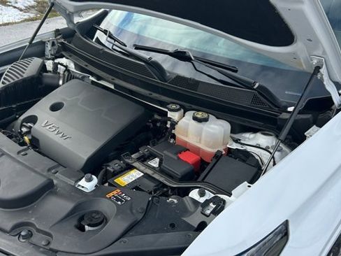 Certified 2023 Chevrolet Traverse Premier image 59