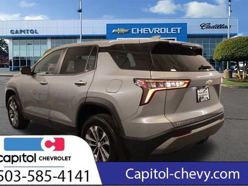 Used 2025 Chevrolet Equinox LT AWD/4WD image 6