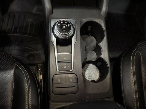 Used 2020 Ford Escape SEL image 19